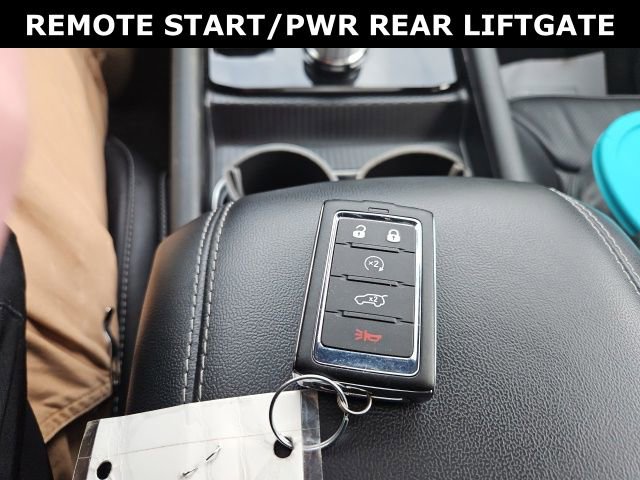 Used 2024 Jeep Grand Cherokee Limited w/ Luxury Tech Group II AWD/4WD image 28