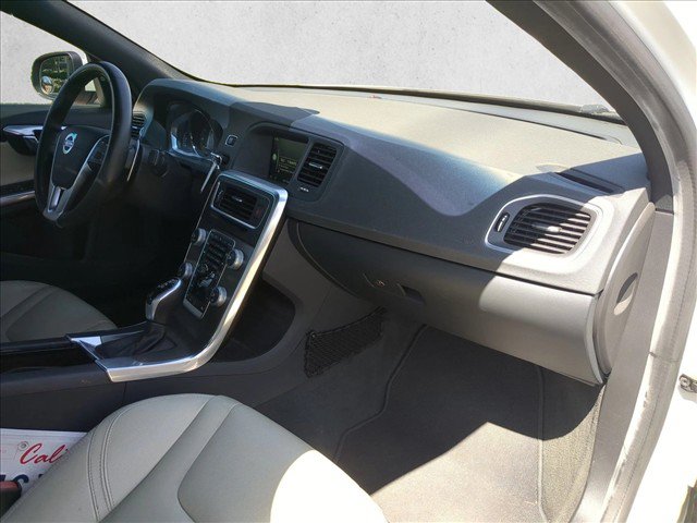Used 2016 Volvo S60 T5 Premier w/ Convenience Package FWD image 21
