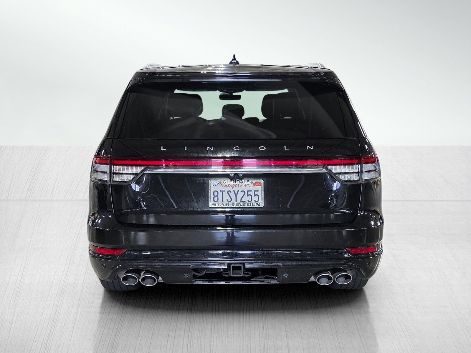 Used 2020 Lincoln Aviator Grand Touring w/ Elements Package Plus AWD/4WD image 6