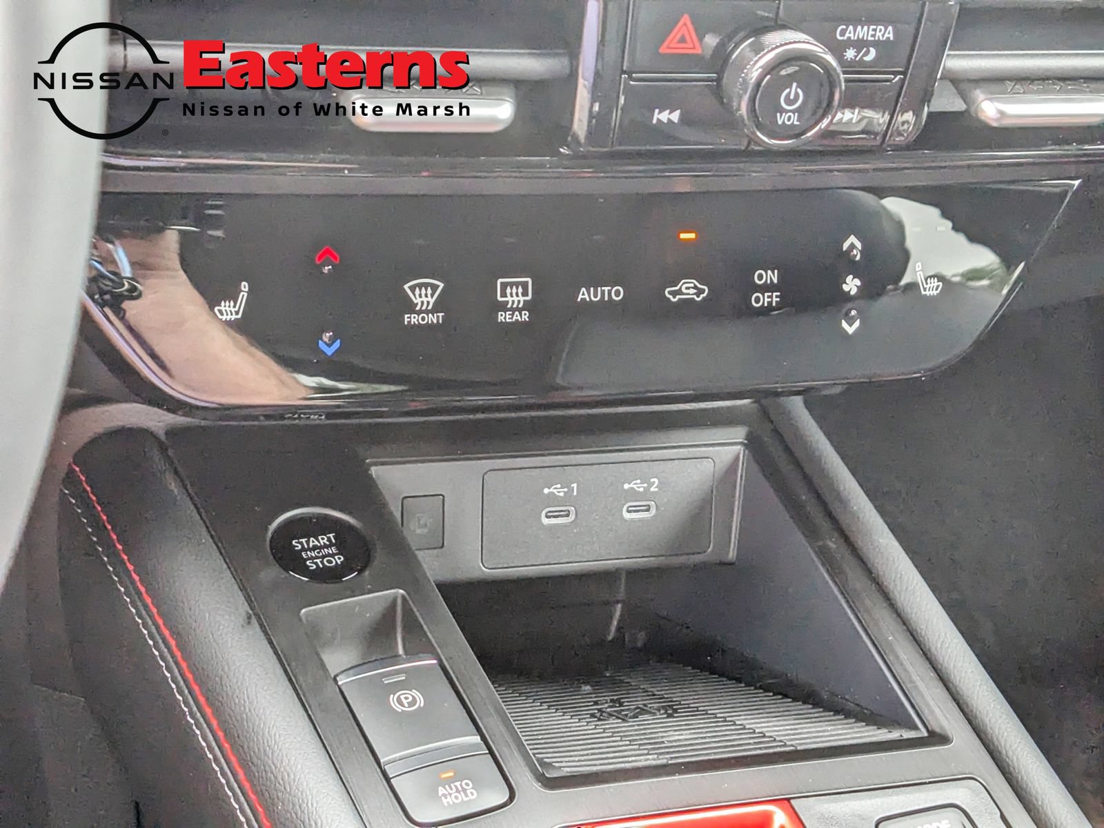 New 2026 Nissan Kicks SR w/ Cold Weather Package AWD/4WD image 20
