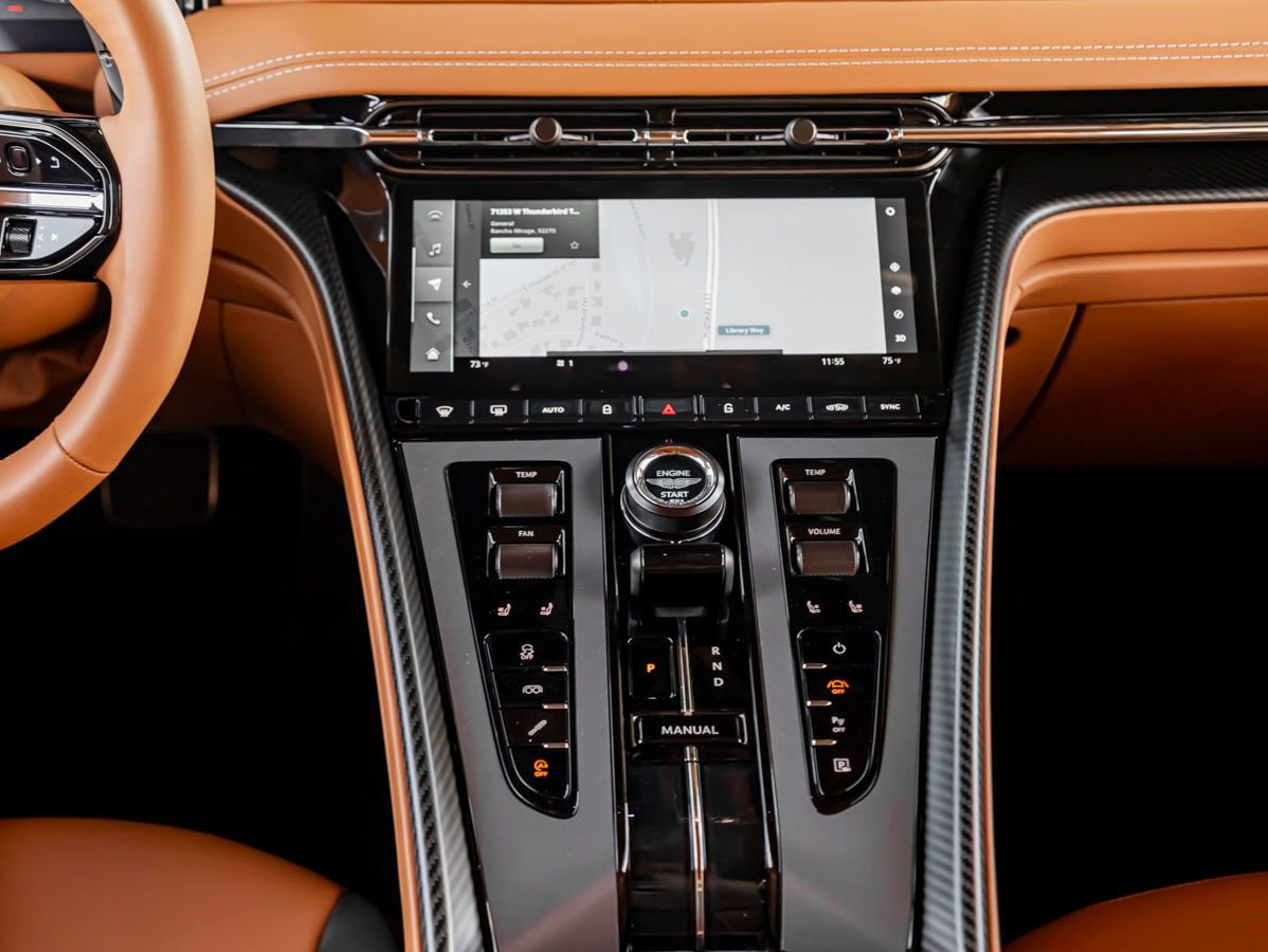 Used 2024 Aston Martin DB12 Coupe image 10