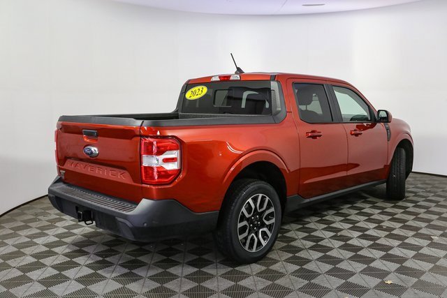 Used 2023 Ford Maverick Lariat w/ Lariat Luxury Package image 12