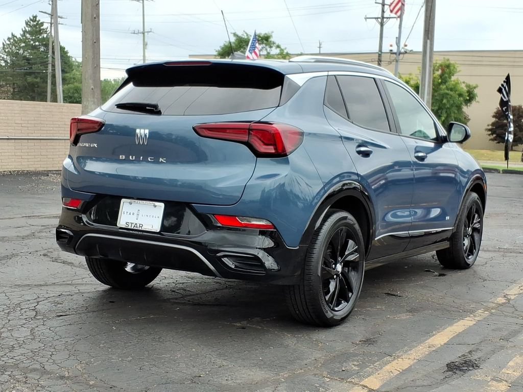 Used 2025 Buick Encore GX Sport Touring FWD image 7