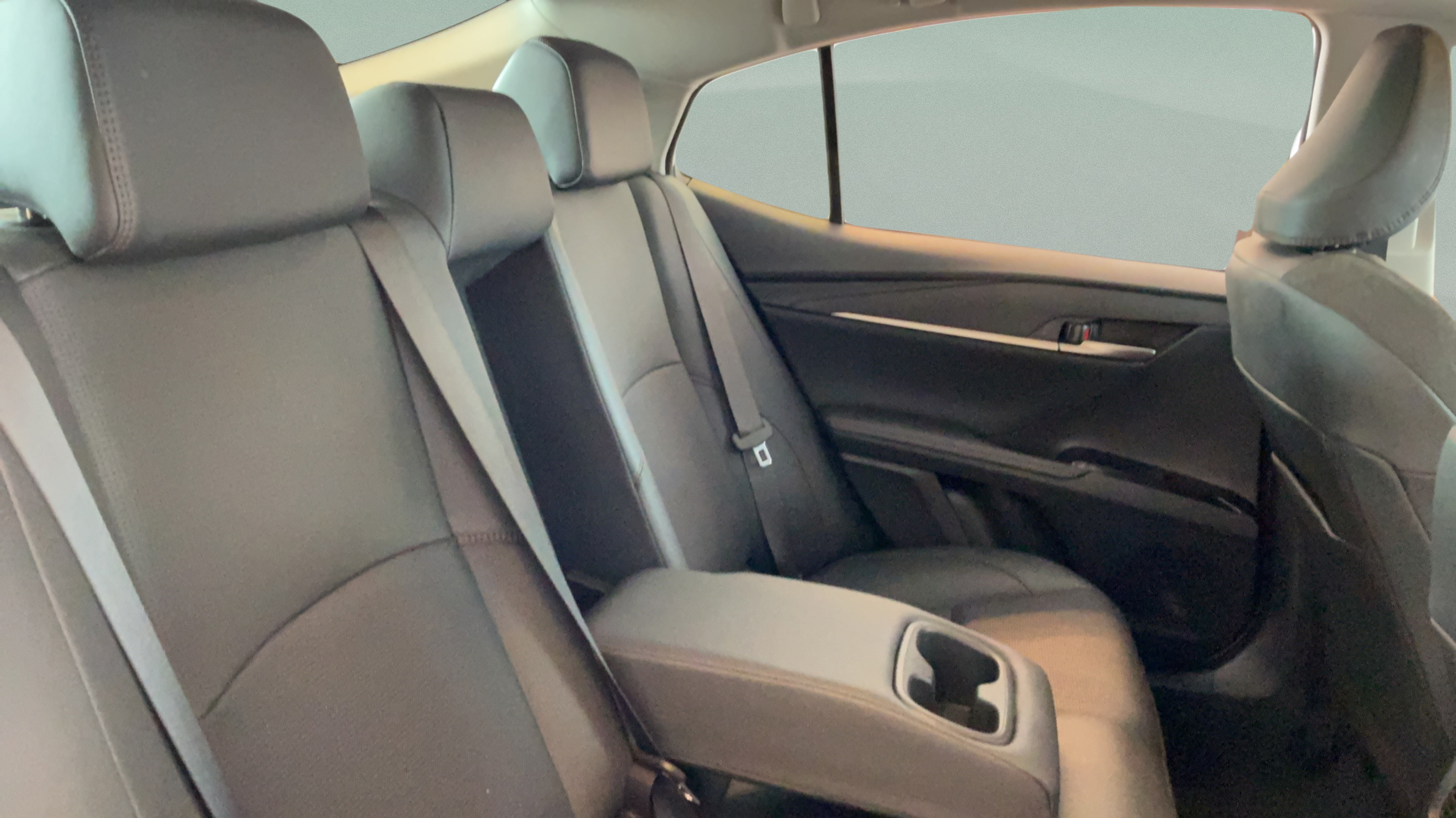 Certified 2025 Toyota Camry XLE w/ Premium Plus Package FWD image 30