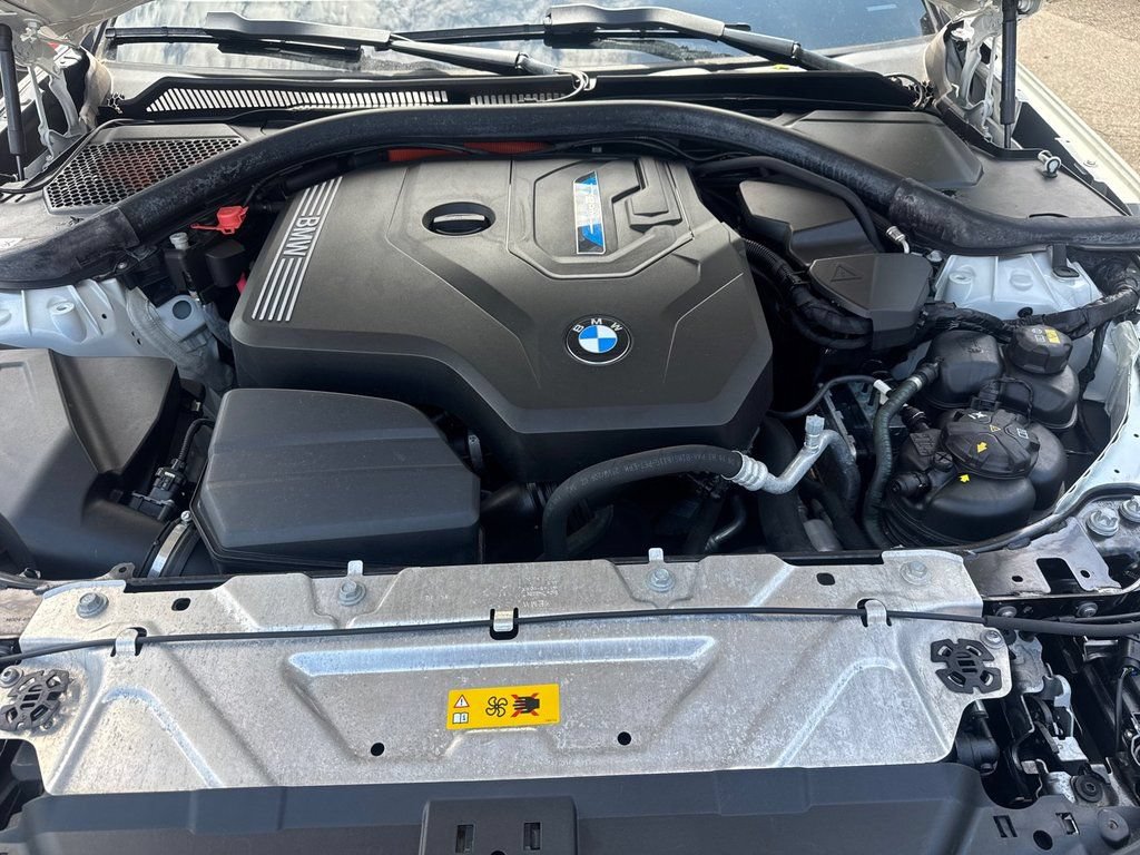 Used 2021 BMW 330e xDrive w/ Driving Assistance Package AWD/4WD image 35