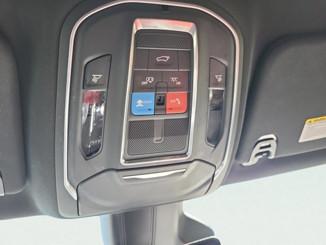 Certified 2022 Jeep Wagoneer Series I AWD/4WD image 43