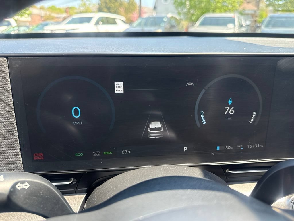 Certified 2024 Hyundai Kona Limited FWD image 29