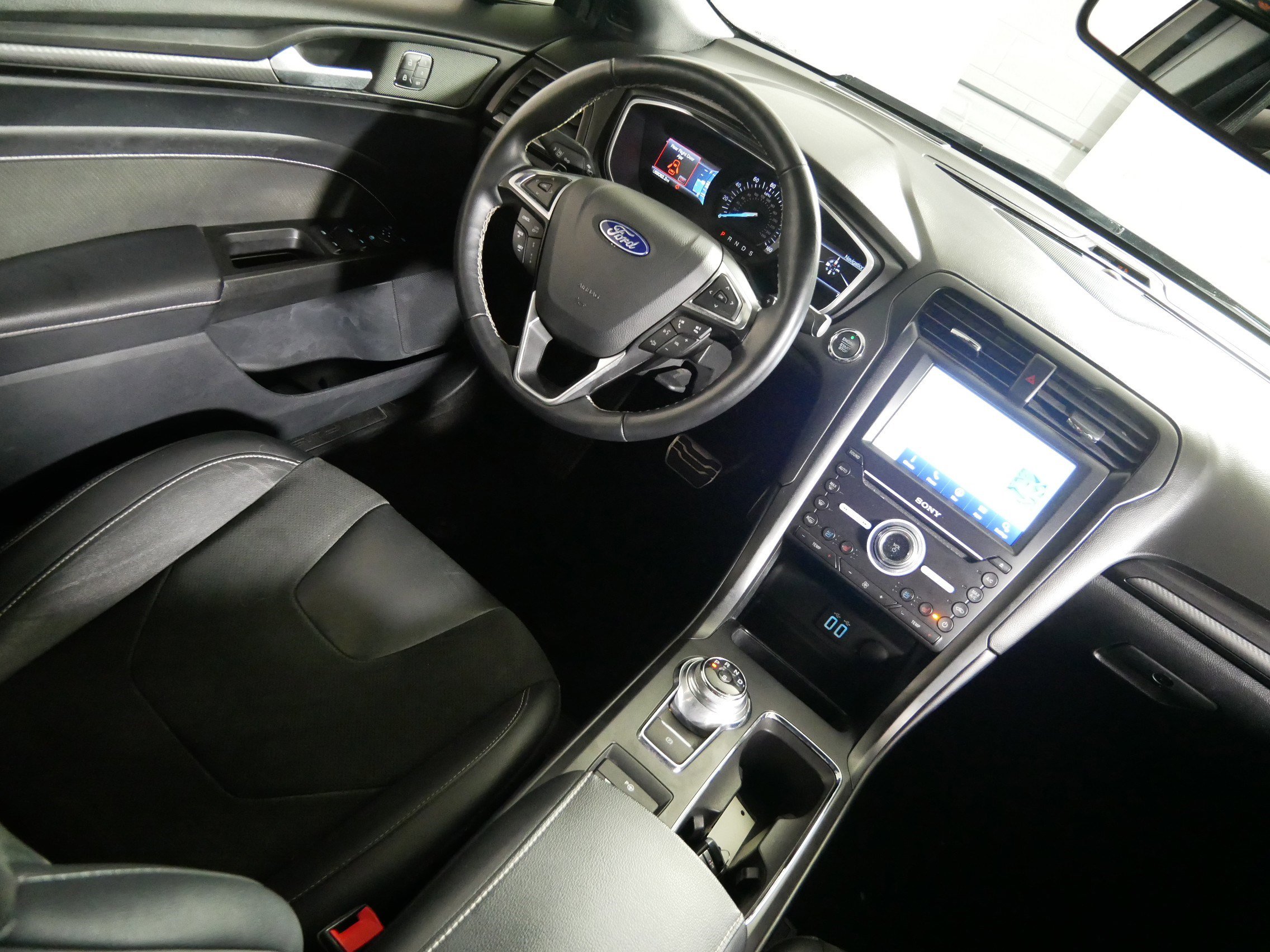 Used 2019 Ford Fusion Sport image 9