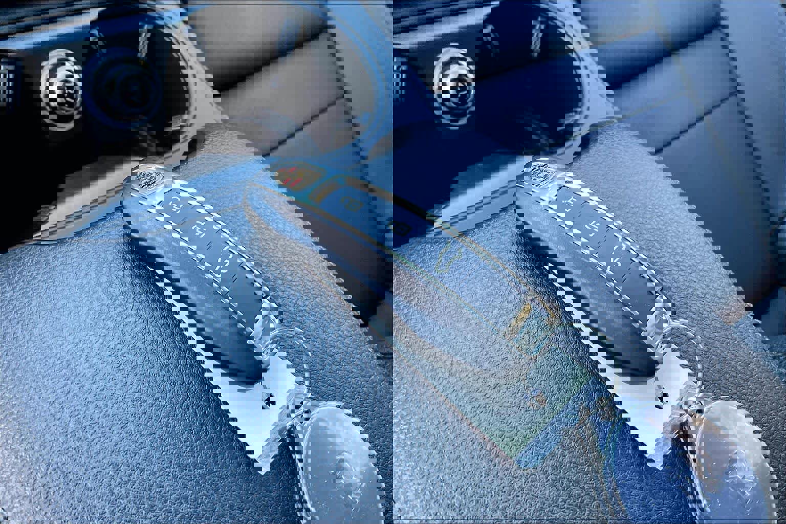 Used 2024 Porsche Cayenne image 12