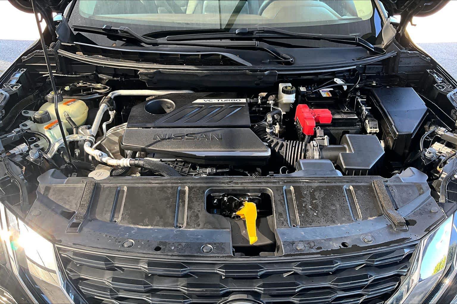 Used 2023 Nissan Rogue SV FWD image 32