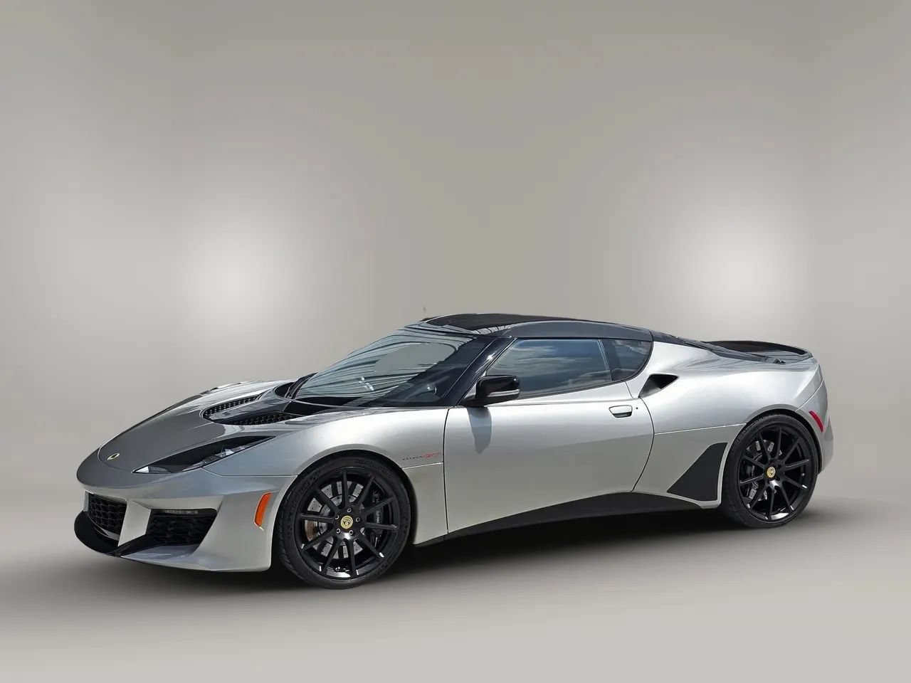 Used 2021 Lotus Evora RWD image 2