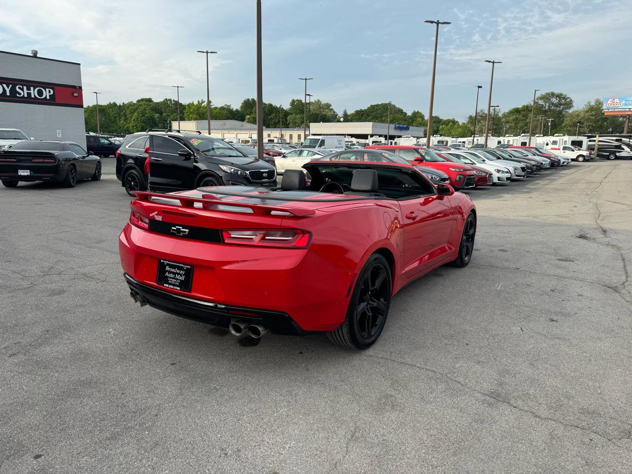 Used 2017 Chevrolet Camaro LT RWD image 19