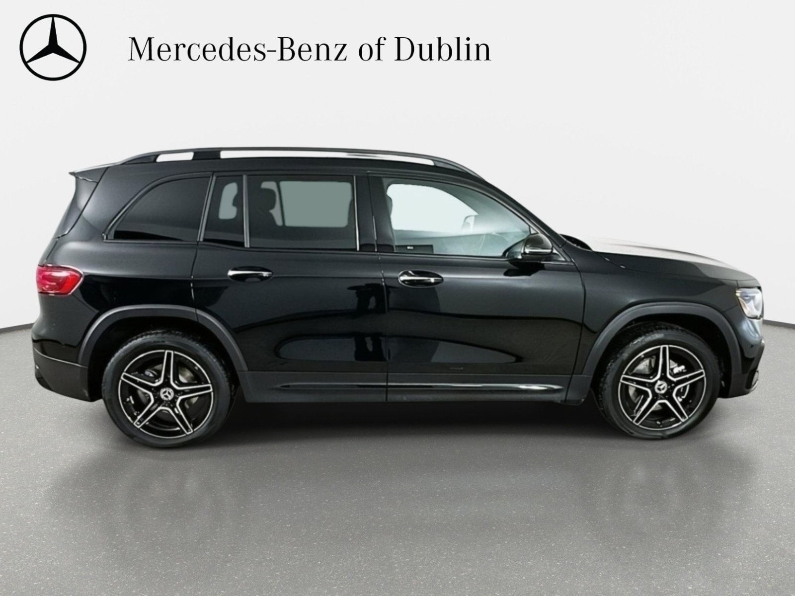 Used 2026 Mercedes-Benz GLB 250 4MATIC image 4