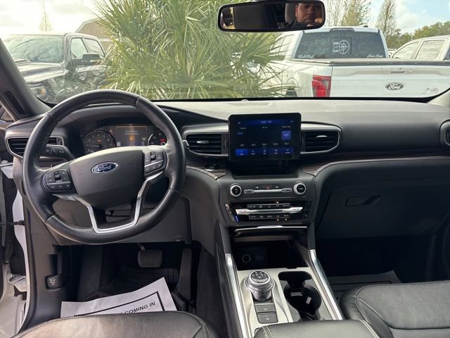 Used 2020 Ford Explorer Limited image 11