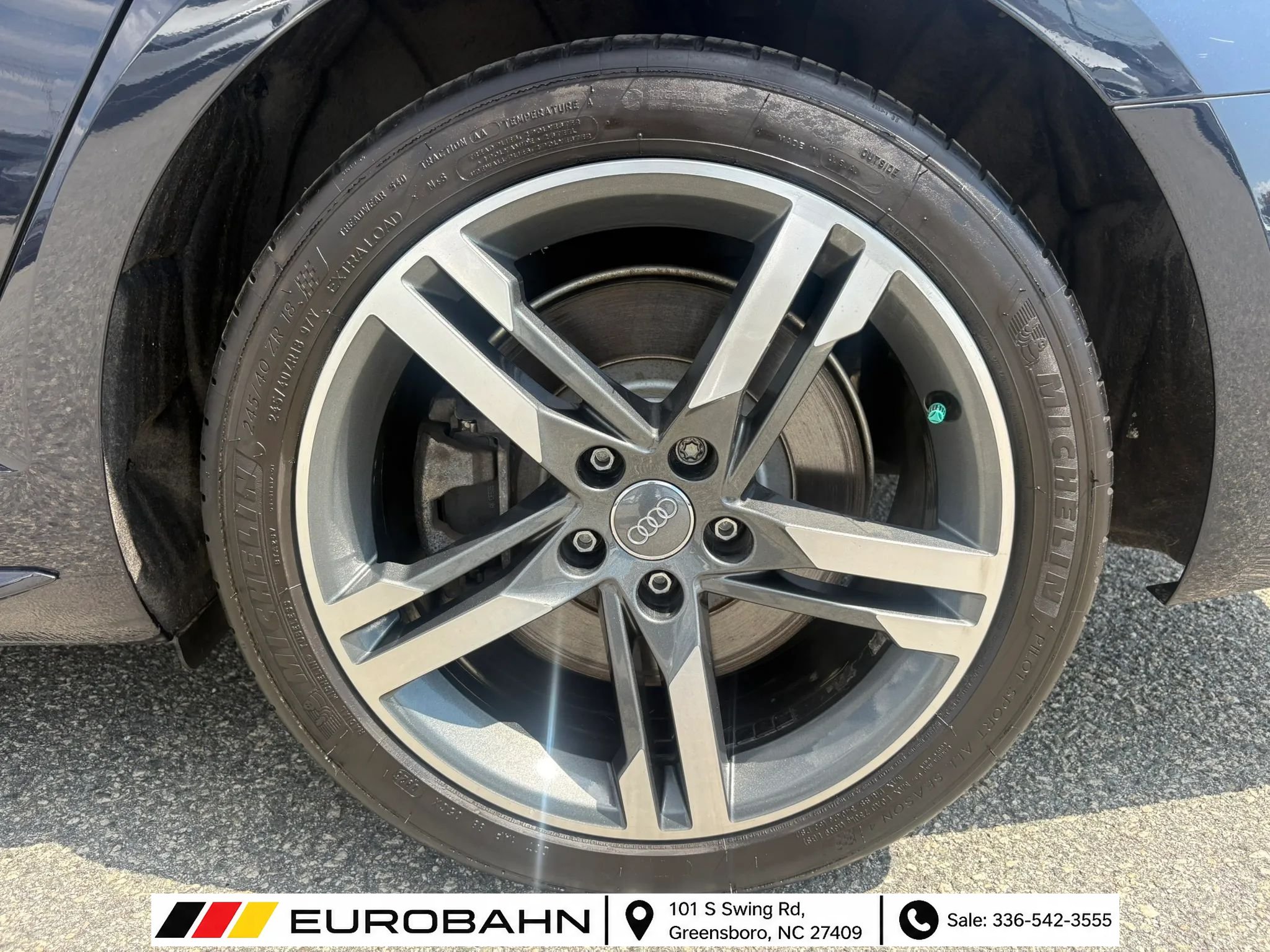 Used 2017 Audi A4 2.0T Premium Plus w/ Premium Plus Package AWD/4WD image 25