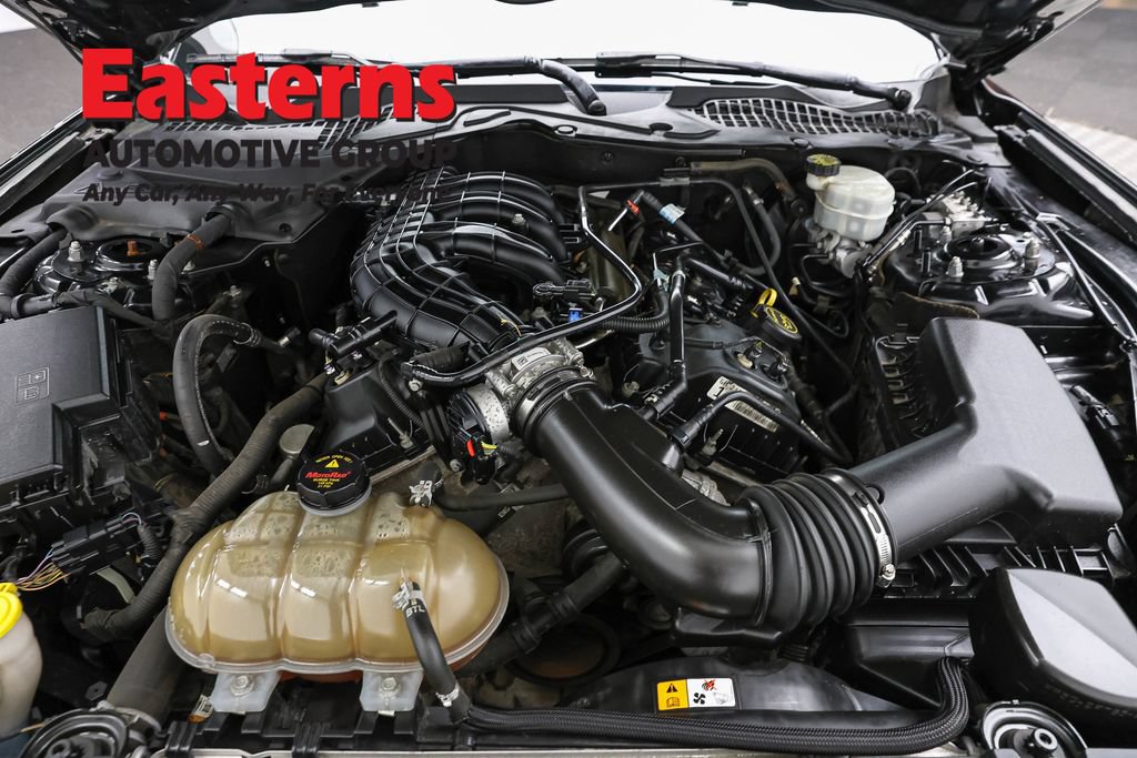 Used 2017 Ford Mustang Coupe RWD image 7