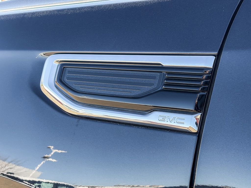 Used 2024 GMC Sierra 1500 SLE image 13