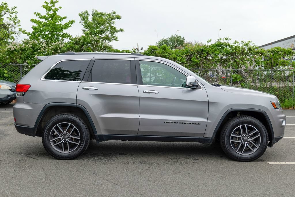 Used 2019 Jeep Grand Cherokee Limited w/ Luxury Group II AWD/4WD image 8