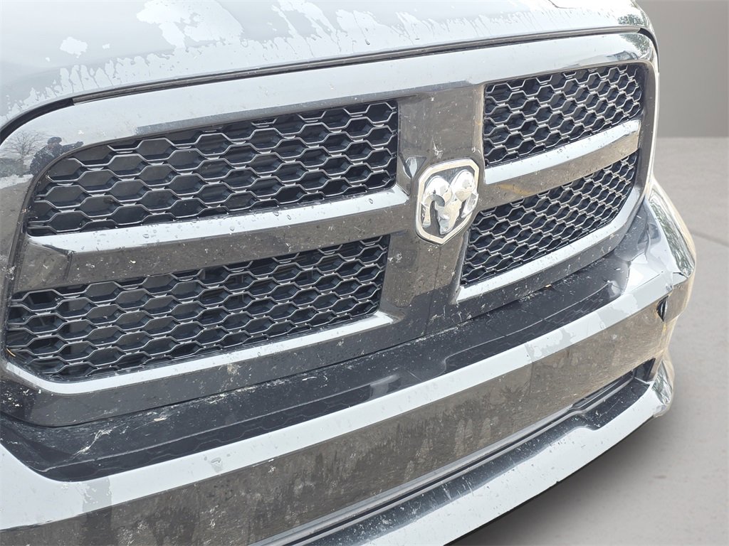 Used 2019 RAM 1500 Express w/ Express Value Package image 27