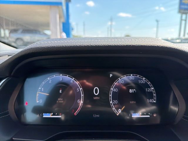 New 2025 Jeep Grand Cherokee L Limited w/ Luxury Tech Group II RWD image 11