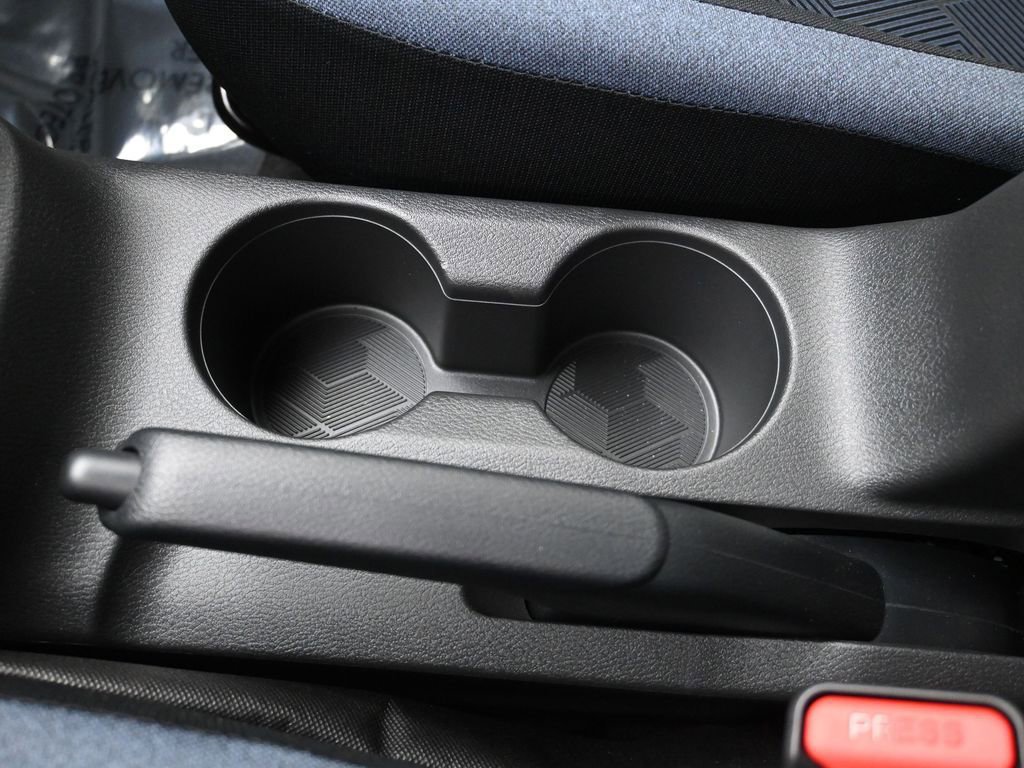 New 2025 Nissan Versa SV w/ Trunk Package FWD image 12