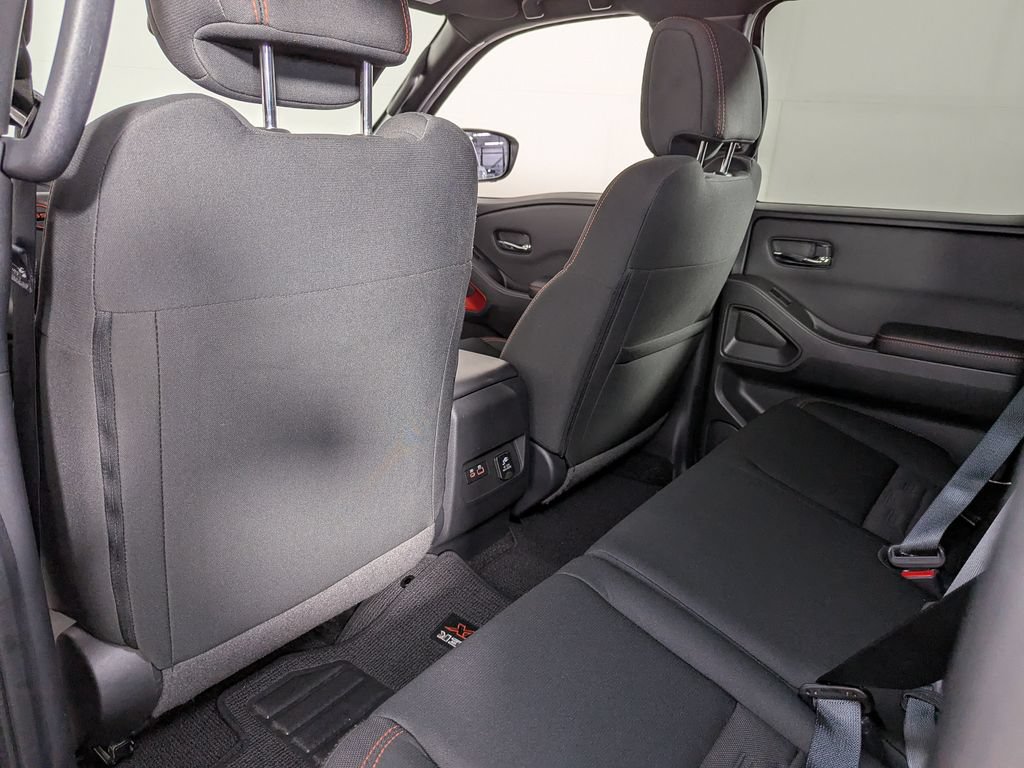 Used 2023 Nissan Frontier PRO-4X w/ Pro Convenience Package AWD/4WD image 42
