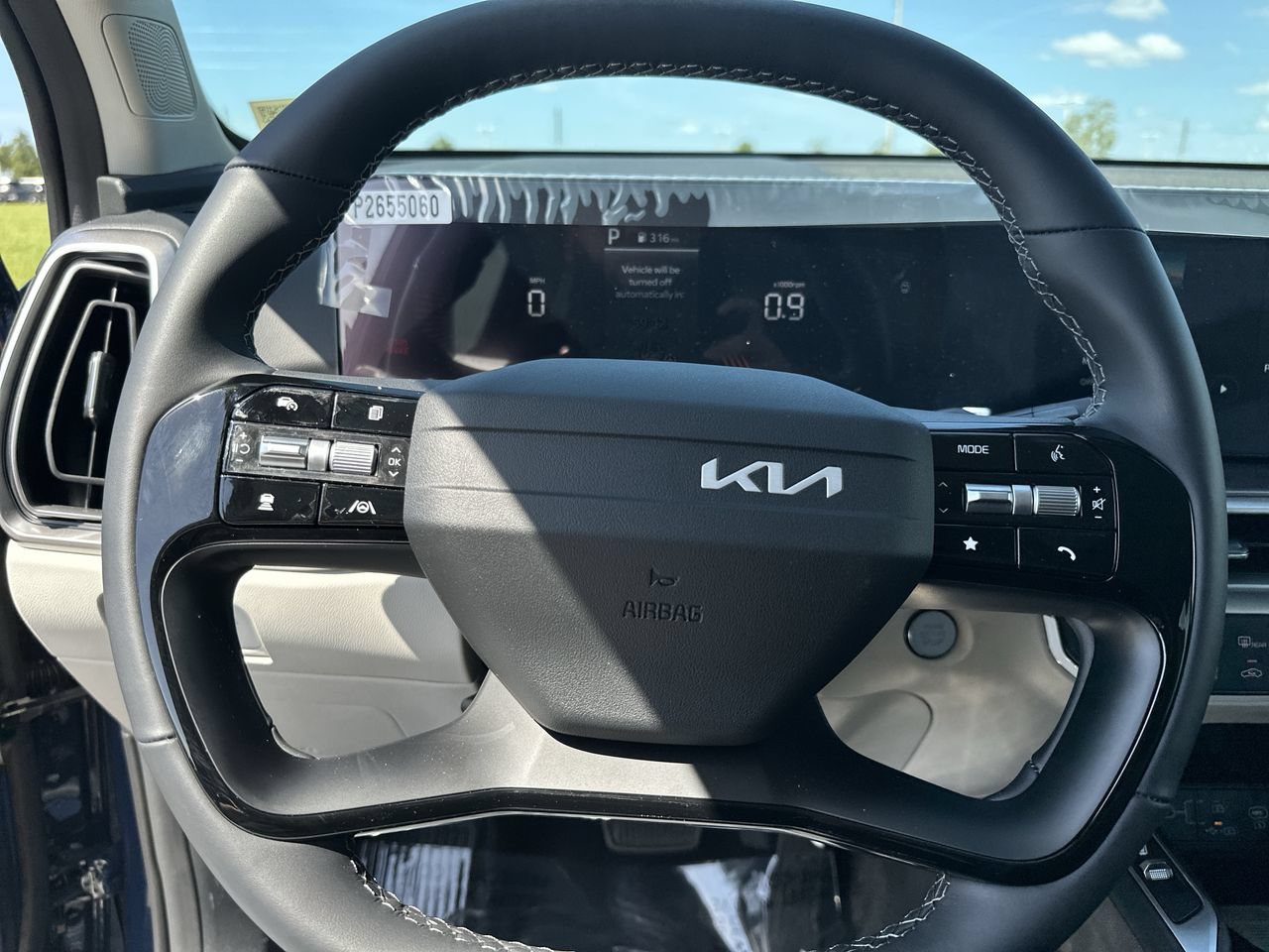 New 2026 Kia Sorento S w/ S Panoramic Sunroof Package FWD image 6