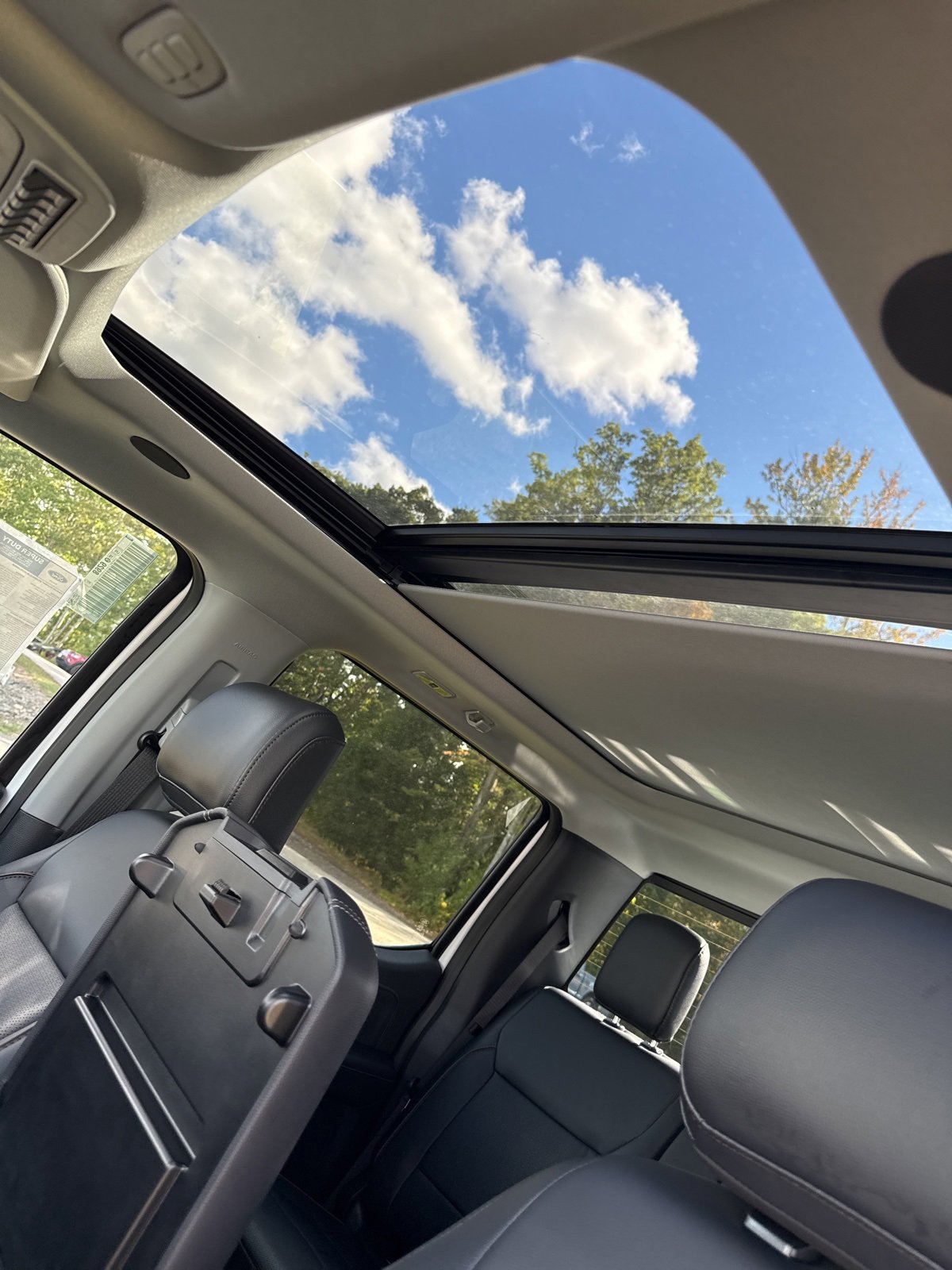 New 2026 Ford F250 Lariat w/ Lariat Ultimate Package image 19