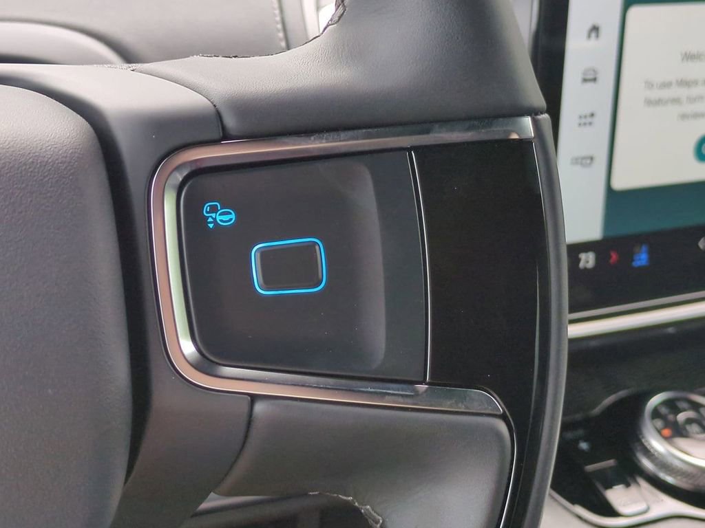 New 2025 Ford Expedition Platinum w/ Stealth Appearance Package image 30