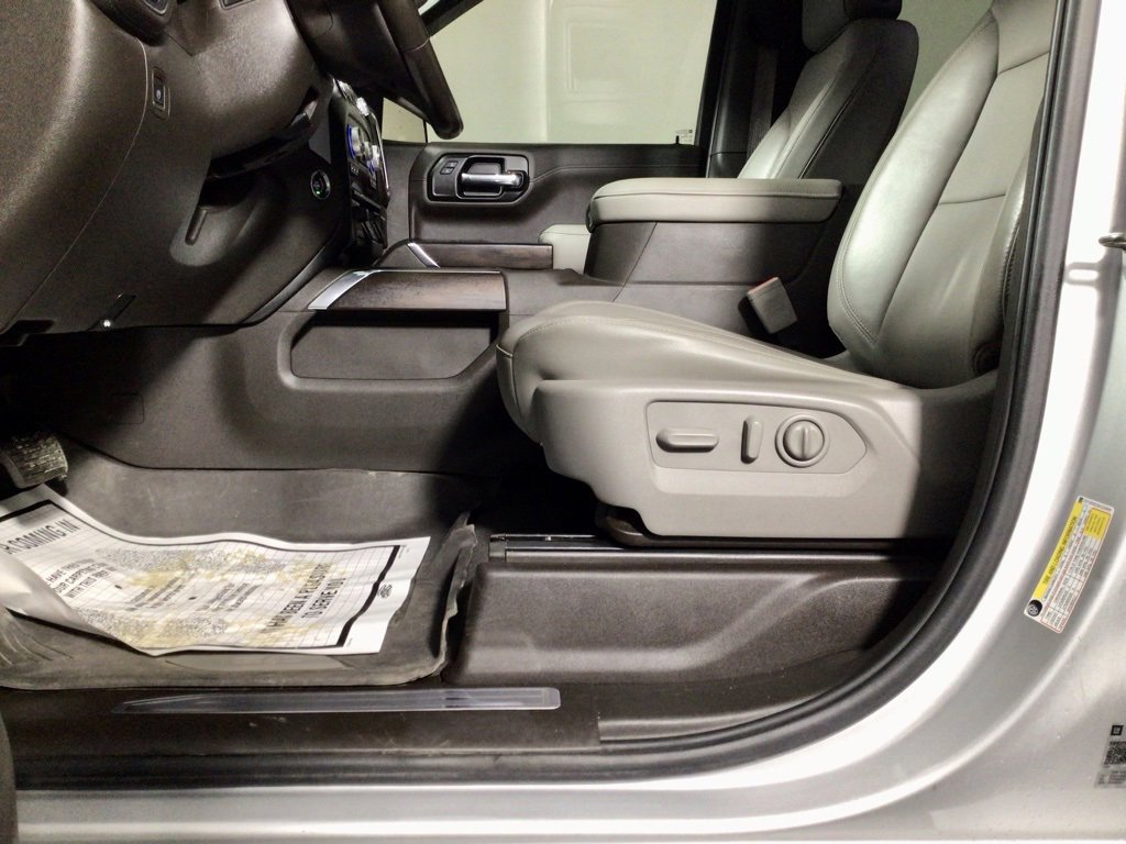 Used 2019 GMC Sierra 1500 SLT w/ SLT Premium Package image 16