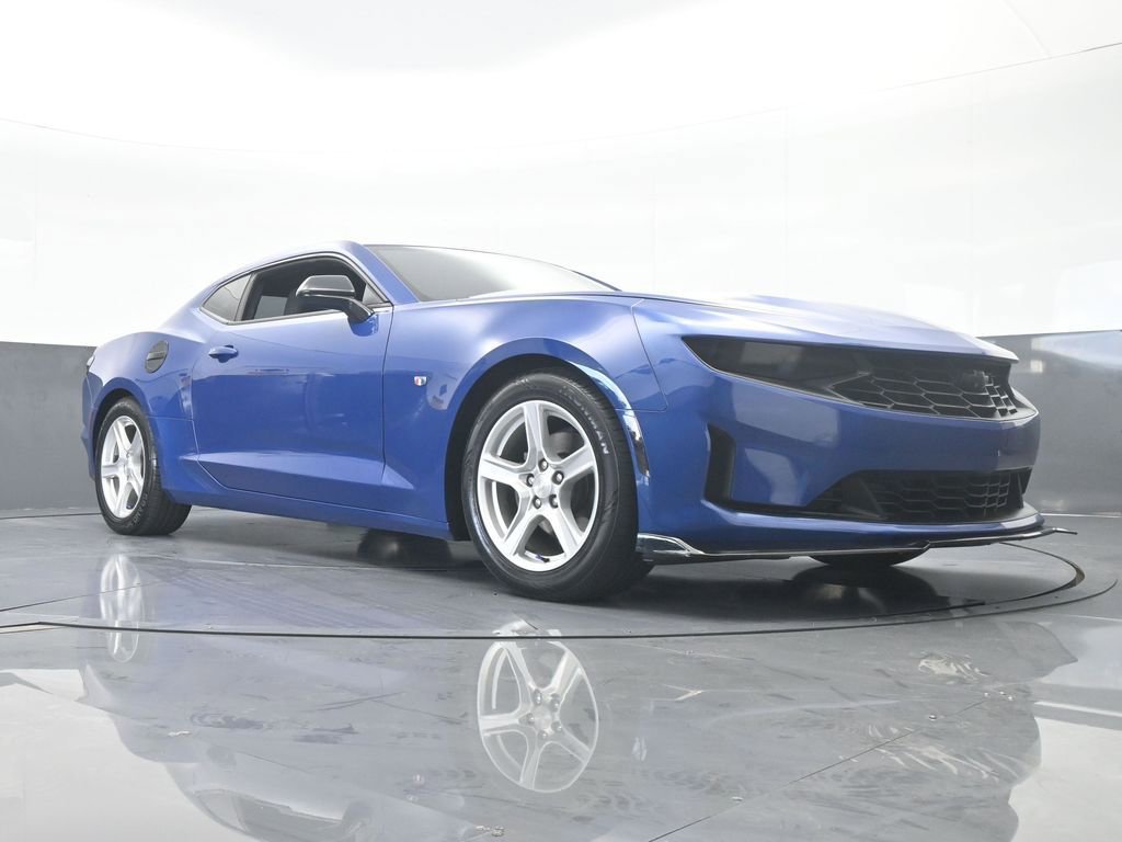 Used 2023 Chevrolet Camaro LT image 62