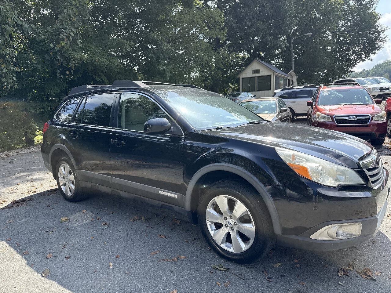 Used 2012 Subaru Outback 3.6R Limited w/ Popular Pkg 2 AWD/4WD image 7