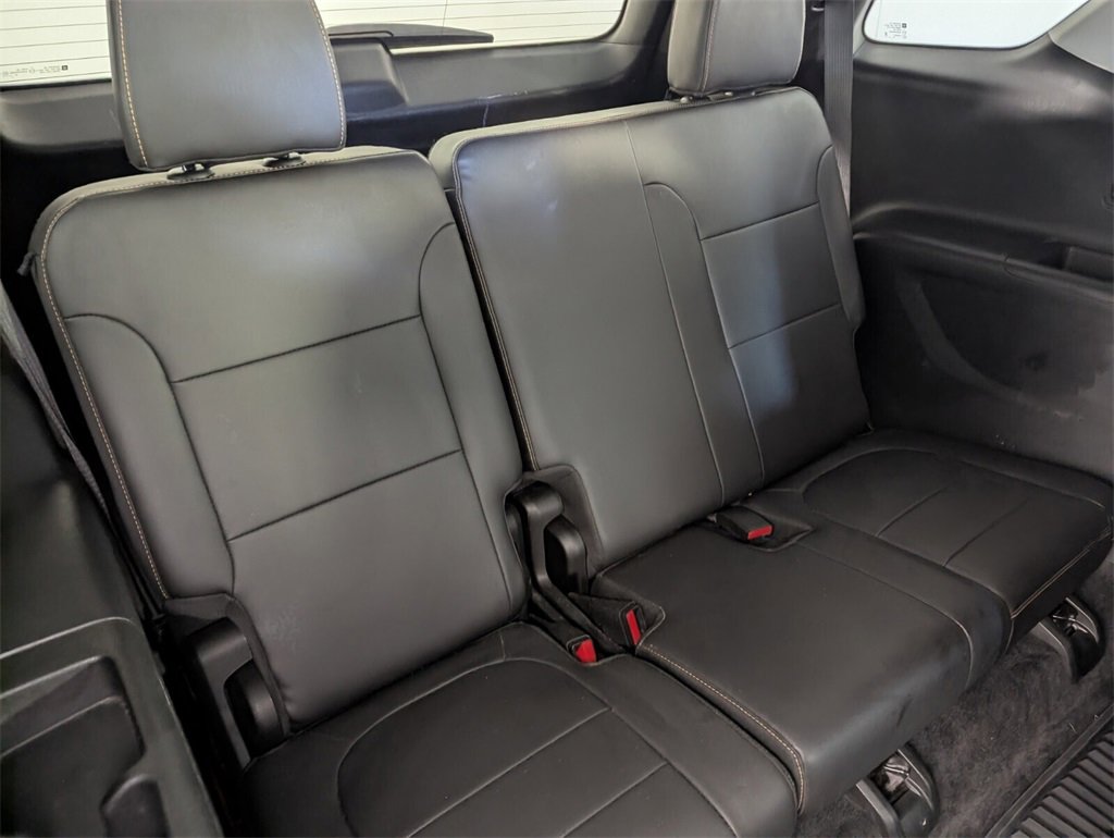 Used 2020 Chevrolet Traverse Premier w/ Redline Edition image 29