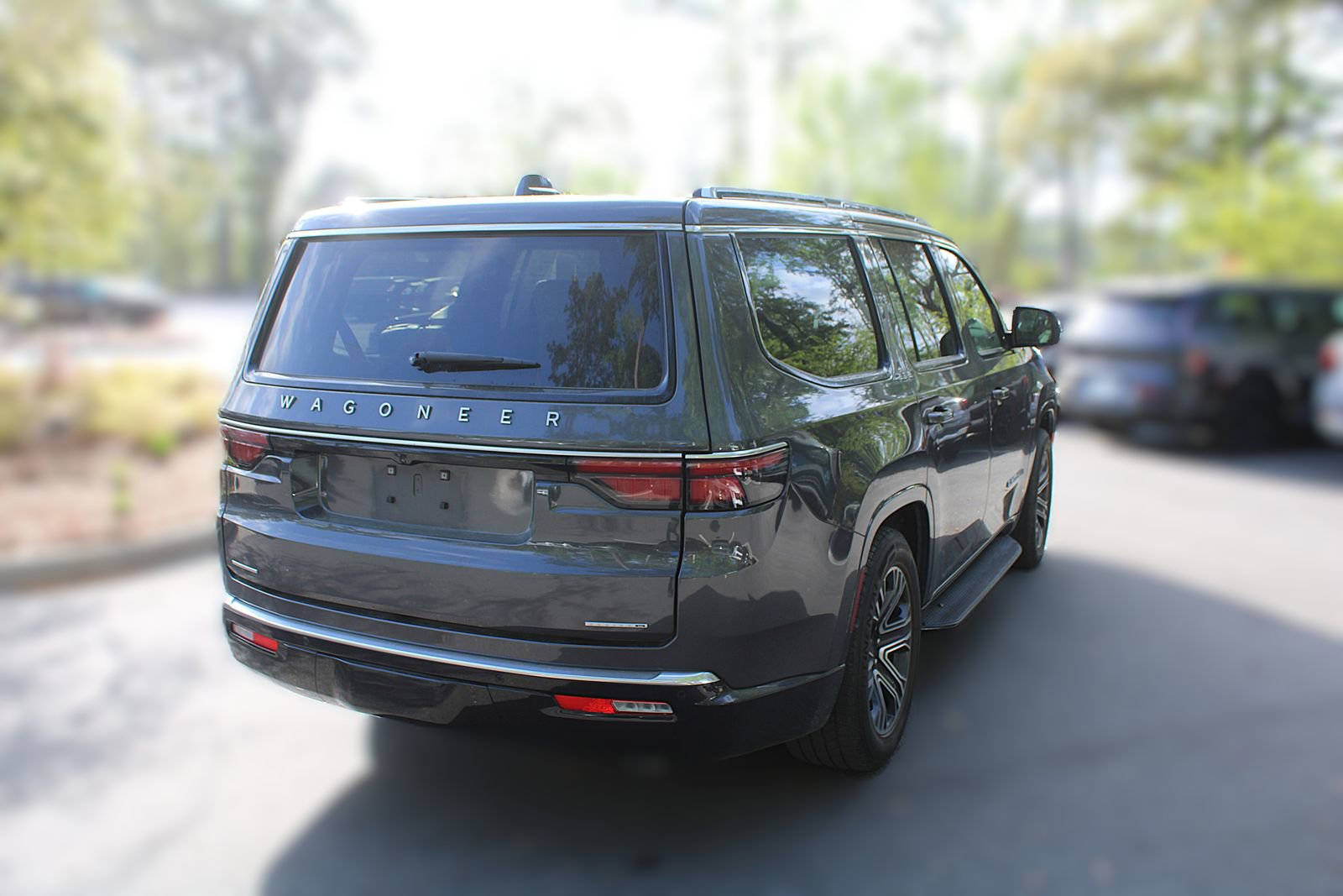 Used 2022 Jeep Wagoneer Series III w/ Rear Seat Video Group 1 image 13