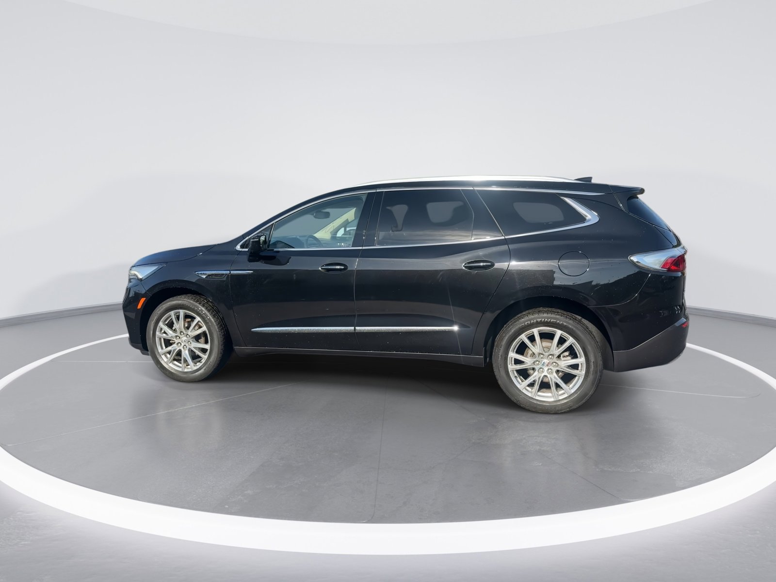 Used 2023 Buick Enclave Essence w/ Experience Buick Package image 6