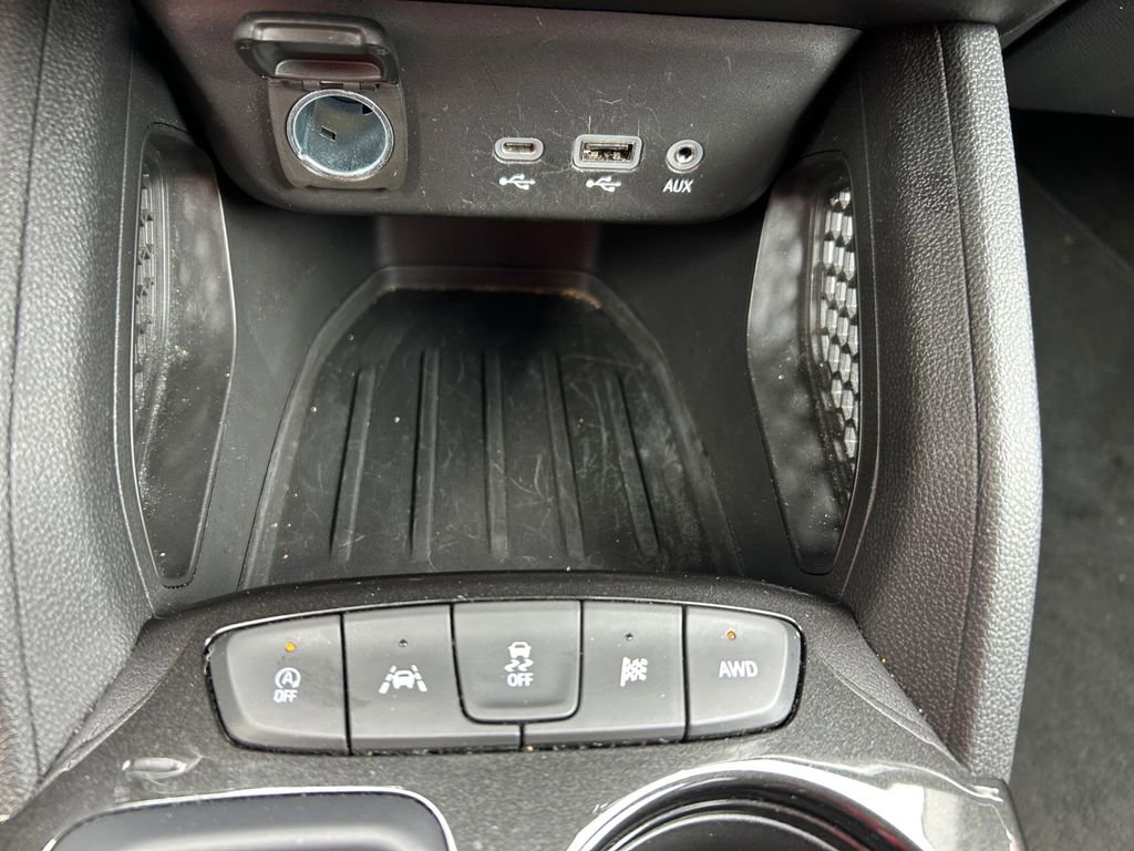 Used 2022 Chevrolet TrailBlazer LT w/ Convenience Package AWD/4WD image 21