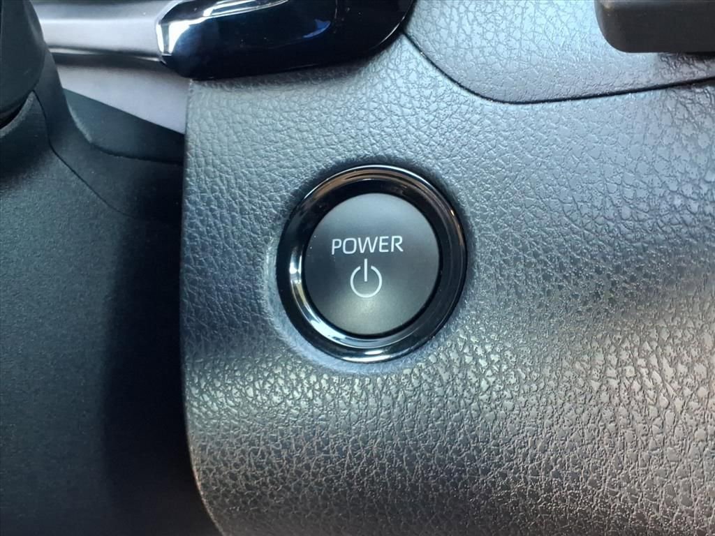 Certified 2025 Toyota Camry LE image 14