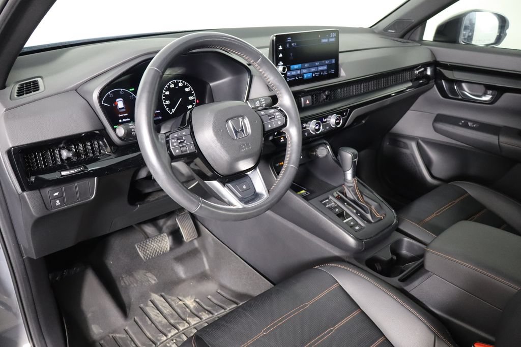 Used 2024 Honda CR-V Sport Touring image 27