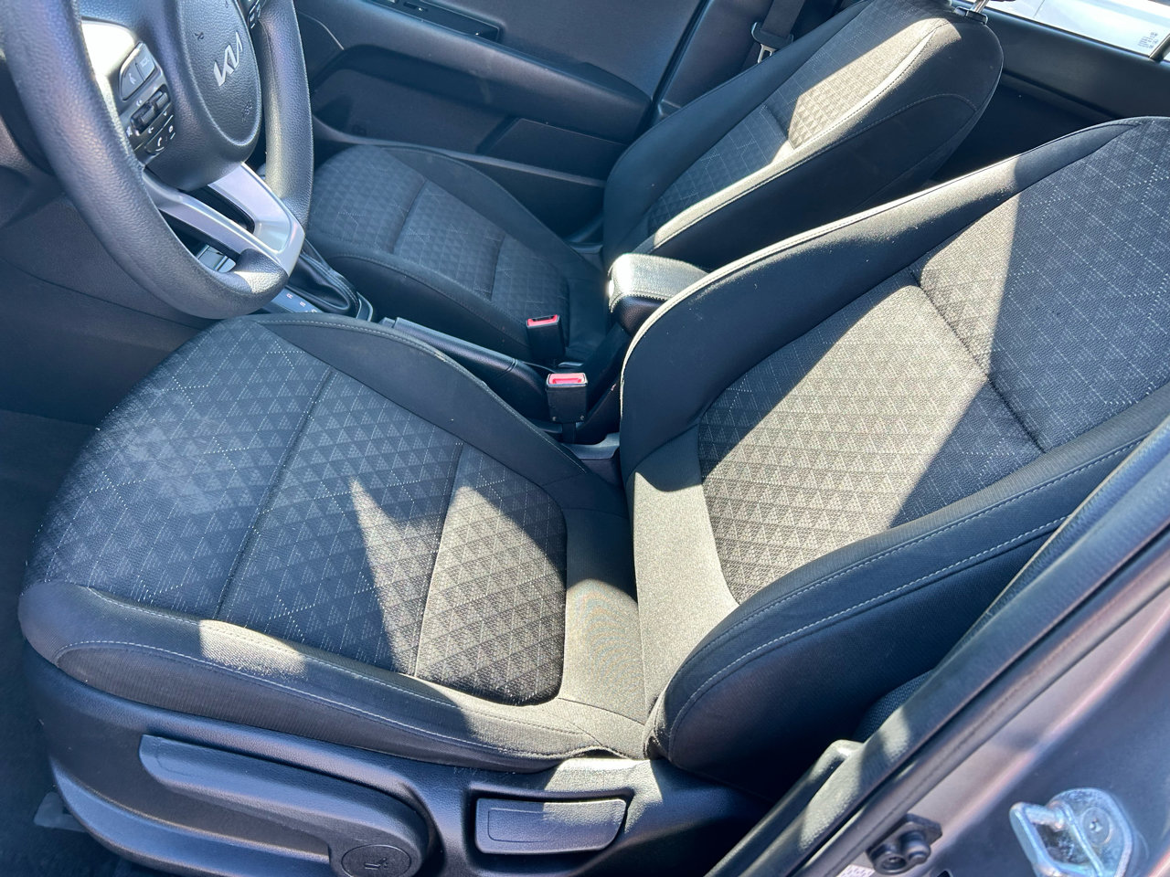 Used 2022 Kia Rio S image 7