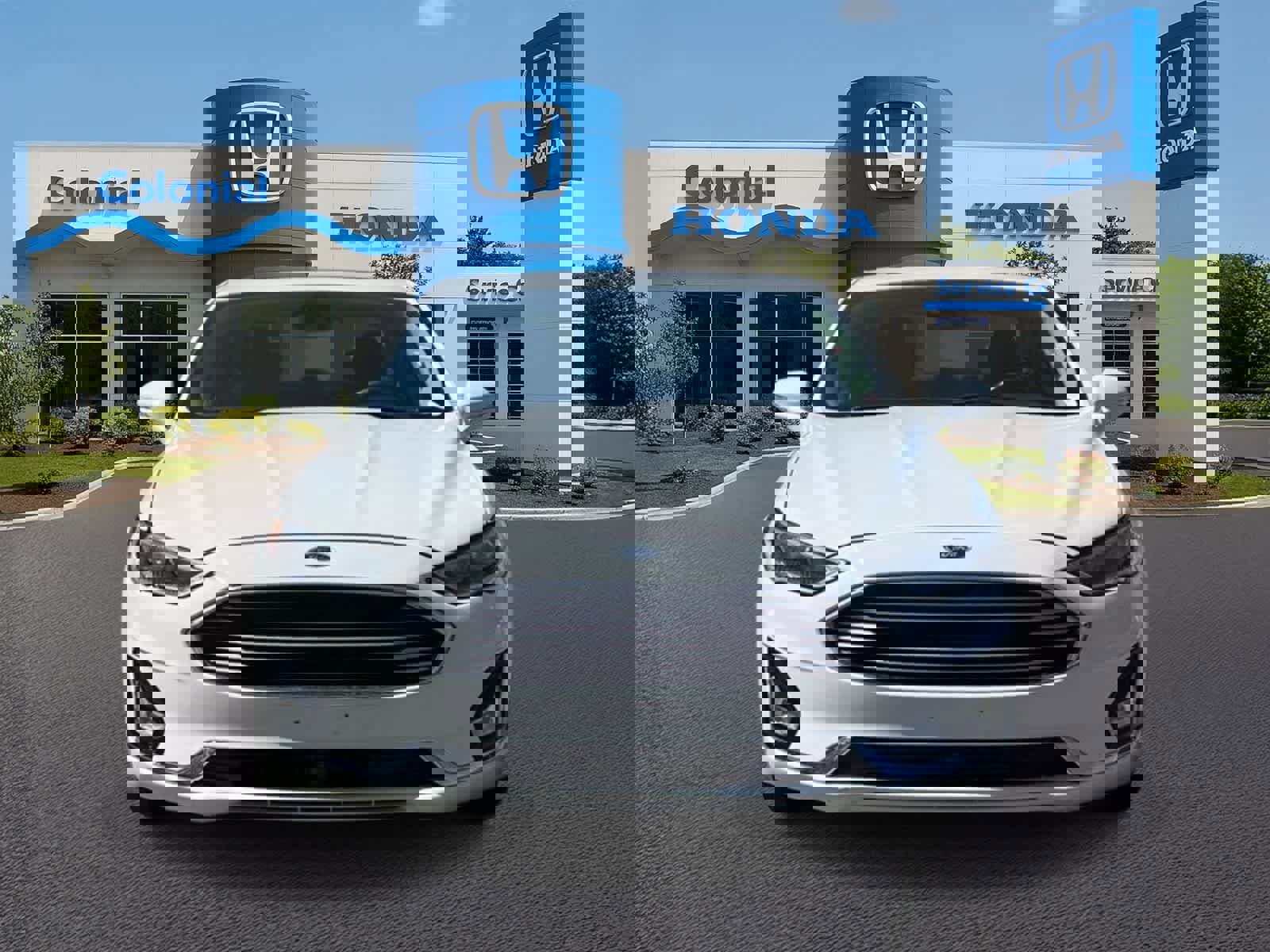 Used 2020 Ford Fusion Titanium AWD/4WD image 10