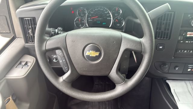 New 2024 Chevrolet Express 3500 RWD image 8