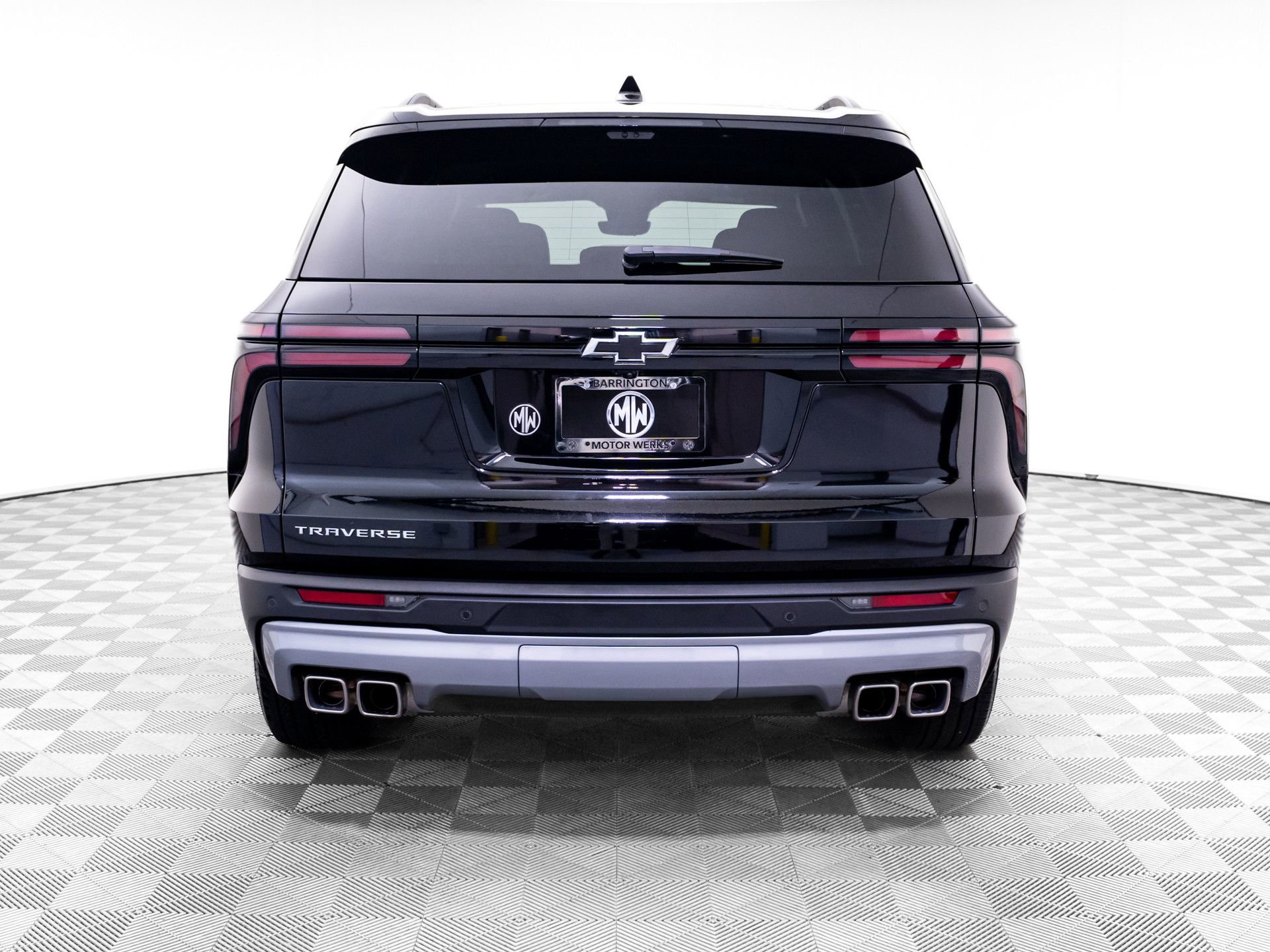 Used 2026 Chevrolet Traverse LT w/ Driver Confidence Package FWD image 4