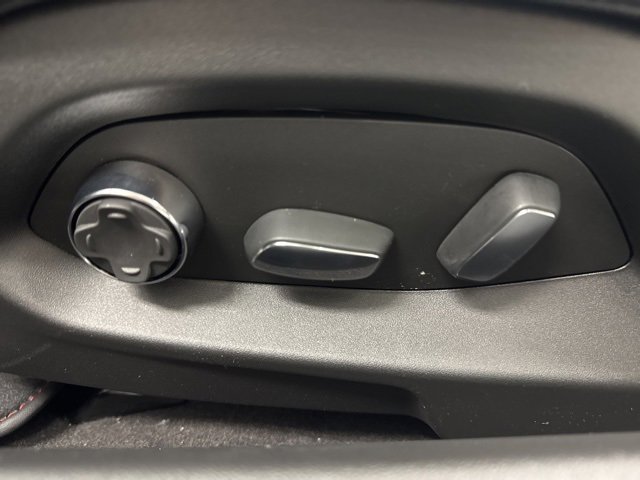 New 2026 Chevrolet Corvette E-Ray w/ Stealth Interior Trim Package image 18