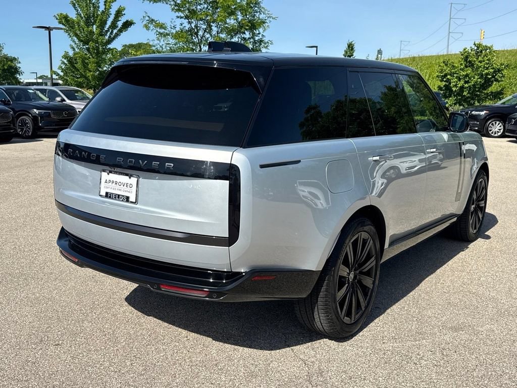 Certified 2024 Land Rover Range Rover SE AWD/4WD image 4