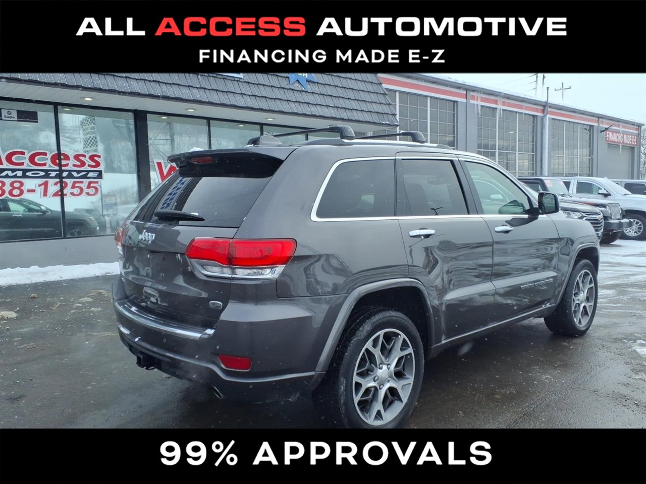 Used 2019 Jeep Grand Cherokee Overland image 2
