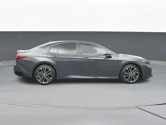 Used 2025 Toyota Camry XLE w/ Premium Package FWD image 18