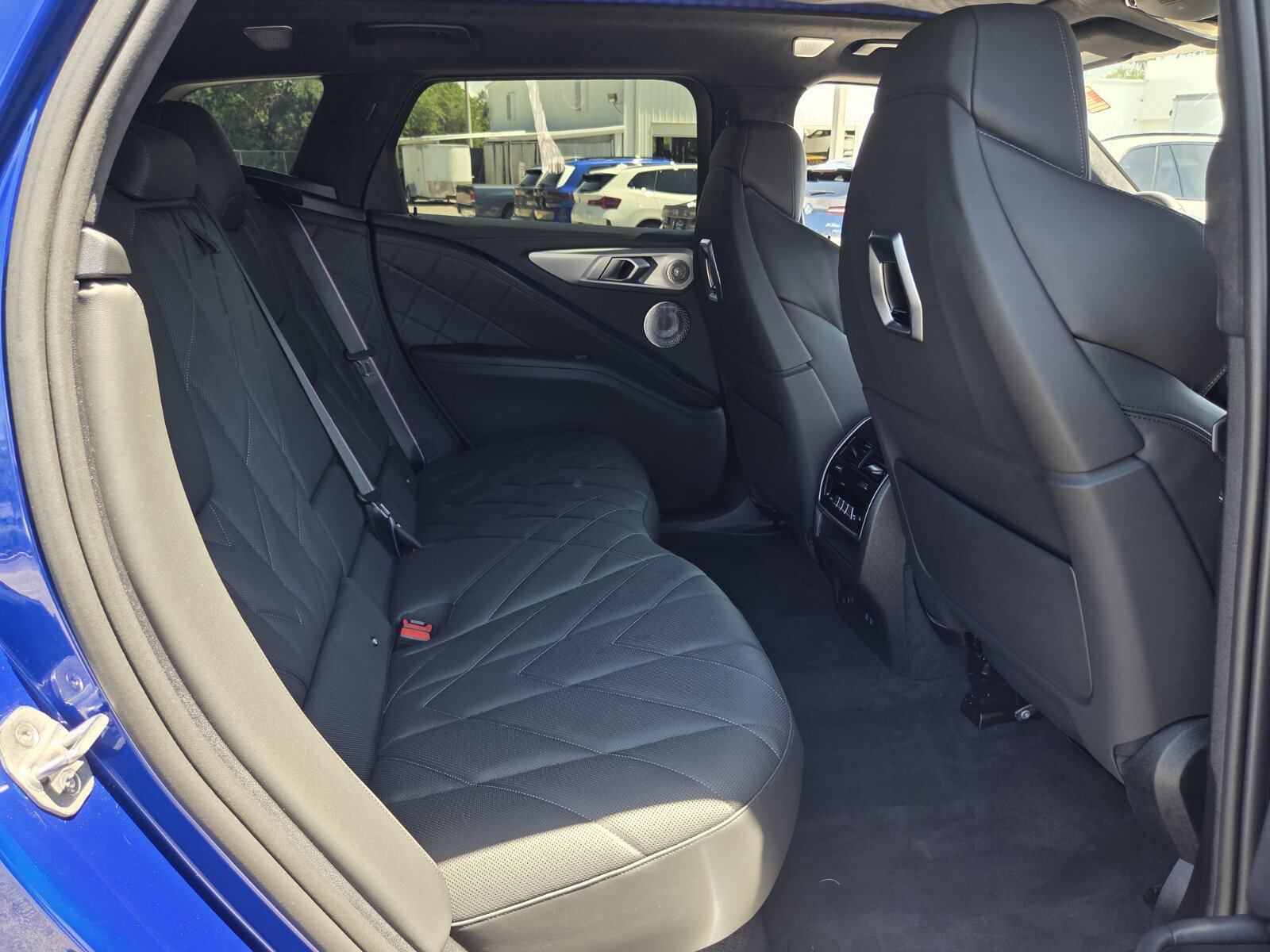 Used 2024 BMW XM w/ M Driver's Package AWD/4WD image 16