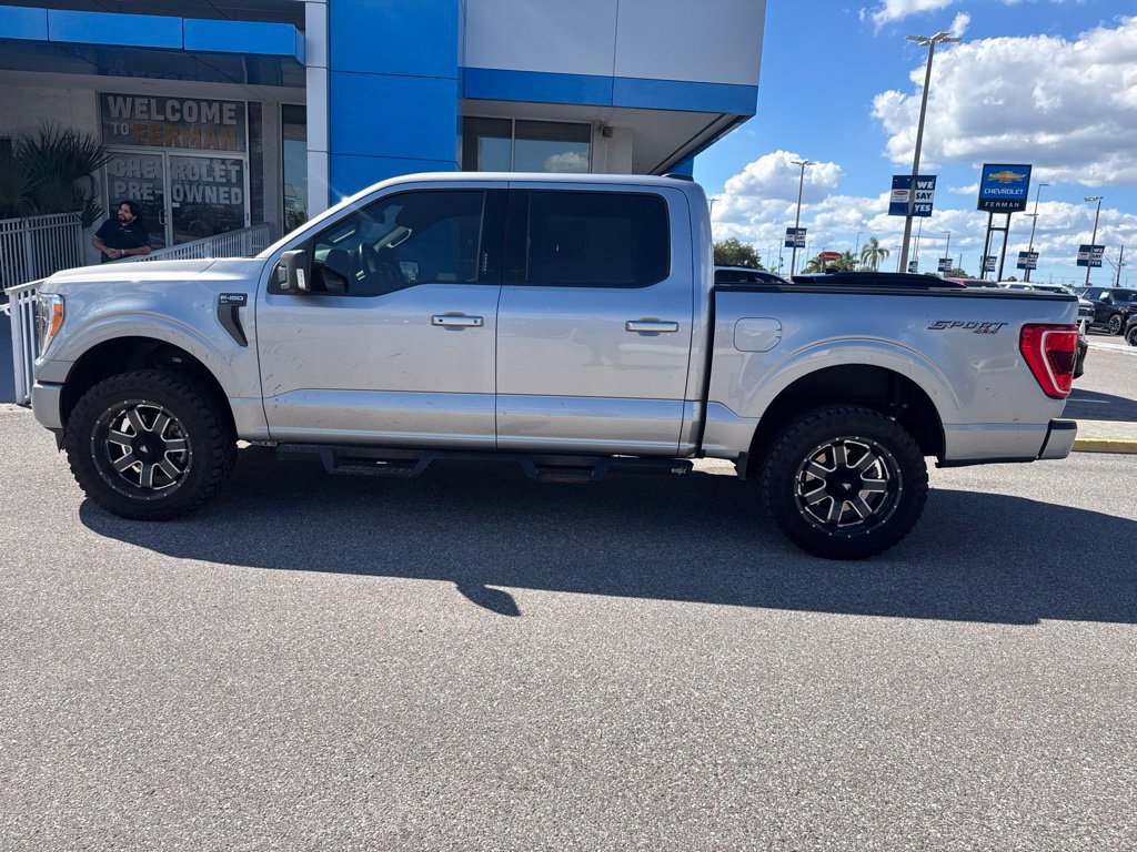 Used 2022 Ford F150 XLT w/ Equipment Group 302A High AWD/4WD image 9