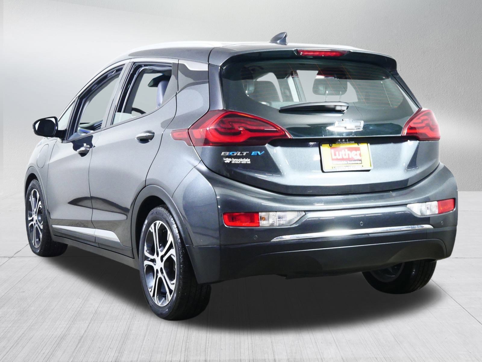 Used 2019 Chevrolet Bolt Premier w/ Infotainment Package image 5