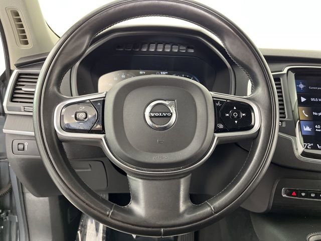 Used 2020 Volvo XC90 T6 Momentum AWD/4WD image 21